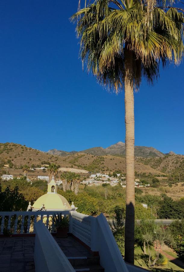 Casa Chozie, Nerja Apartment Luaran gambar