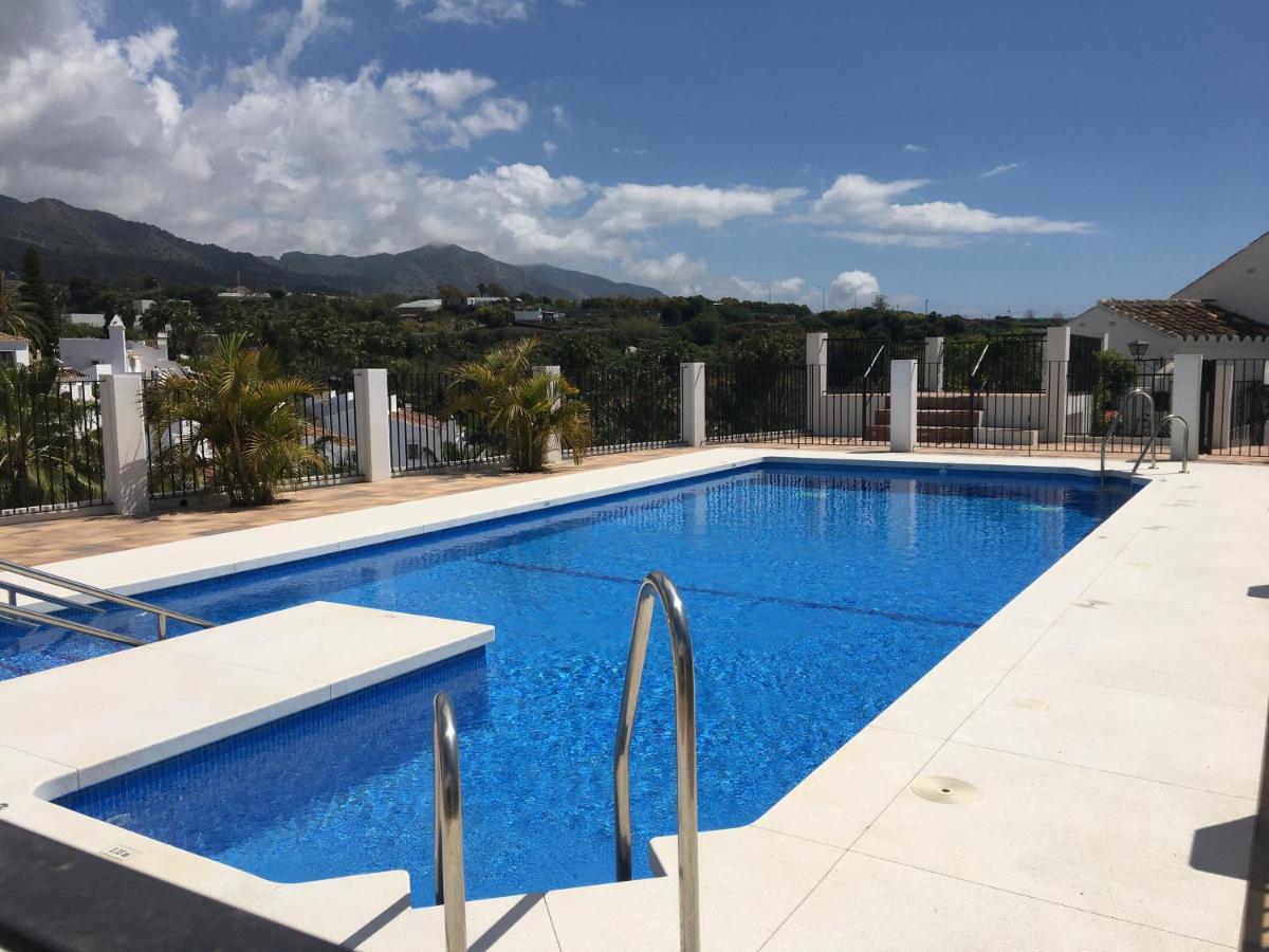 Casa Chozie, Nerja Apartment Luaran gambar